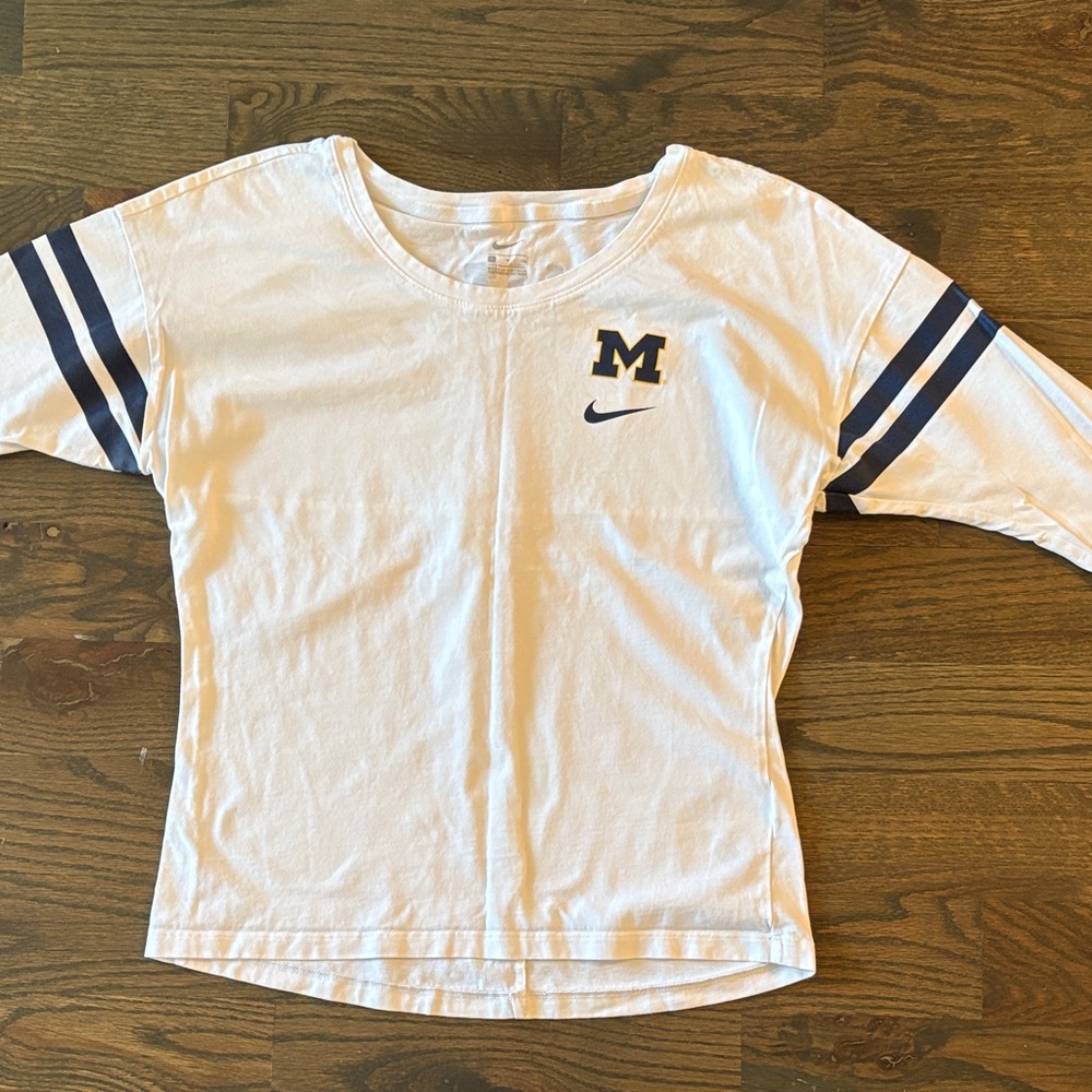 Nike Woman’s University of Michigan Jersey Tee